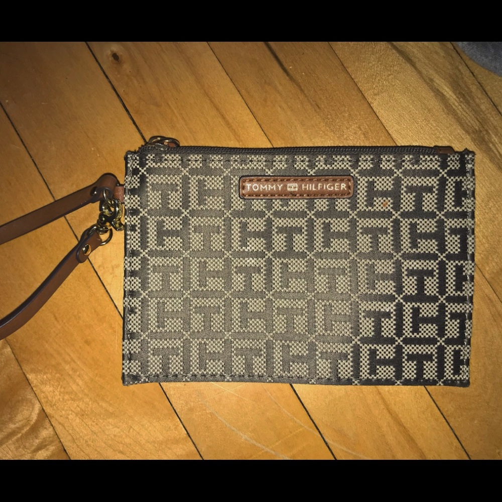 Tommy Hilfiger wallet